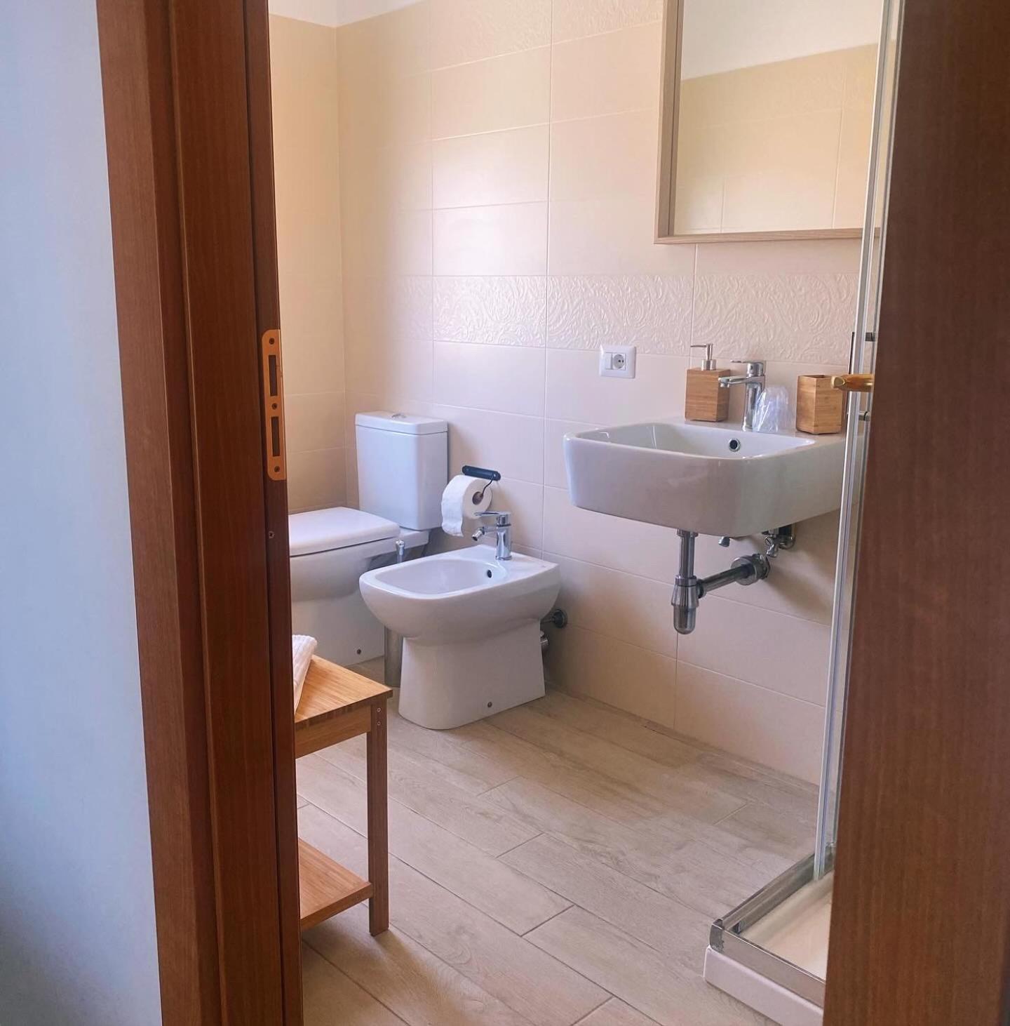 B&B Malo Family Friendly Syracuse ภายนอก รูปภาพ